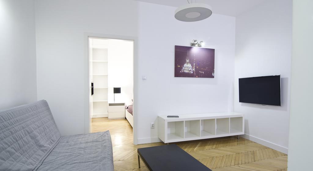 Goodnight Warsaw Apartments Jaworzynska 3 מראה חיצוני תמונה